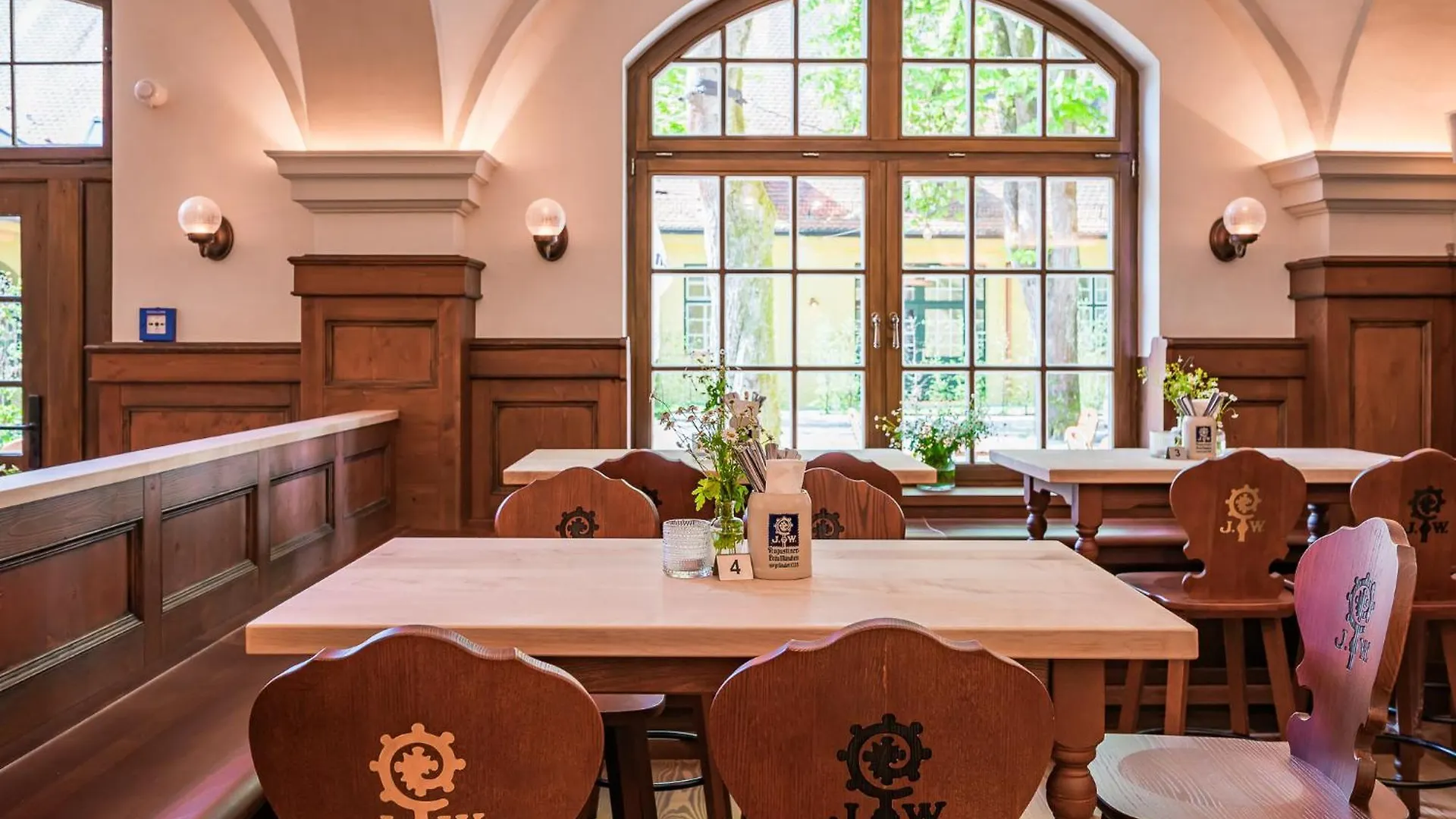 Augustiner Gutshof Menterschwaige Hotel Munique