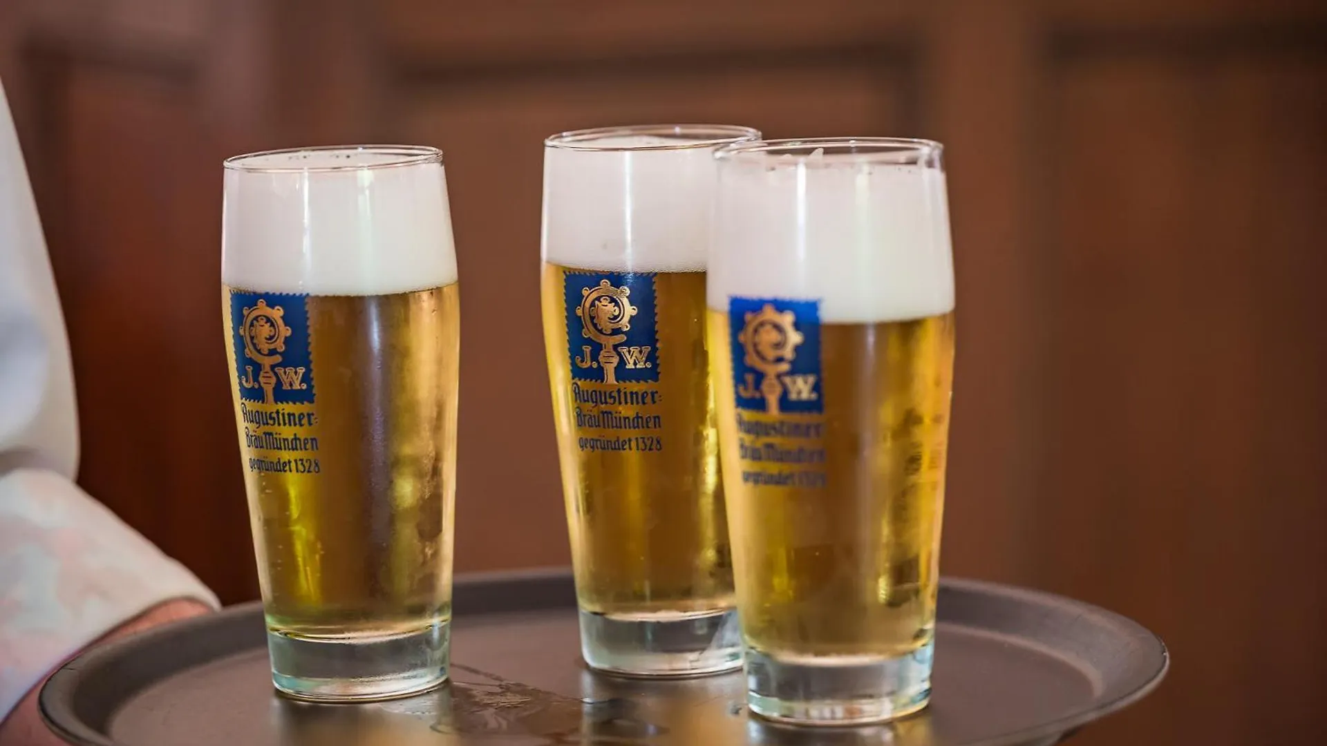 Augustiner Gutshof Menterschwaige Hotel Munique